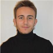 Profesor de matemáticas imparte clases de primaria y ESO